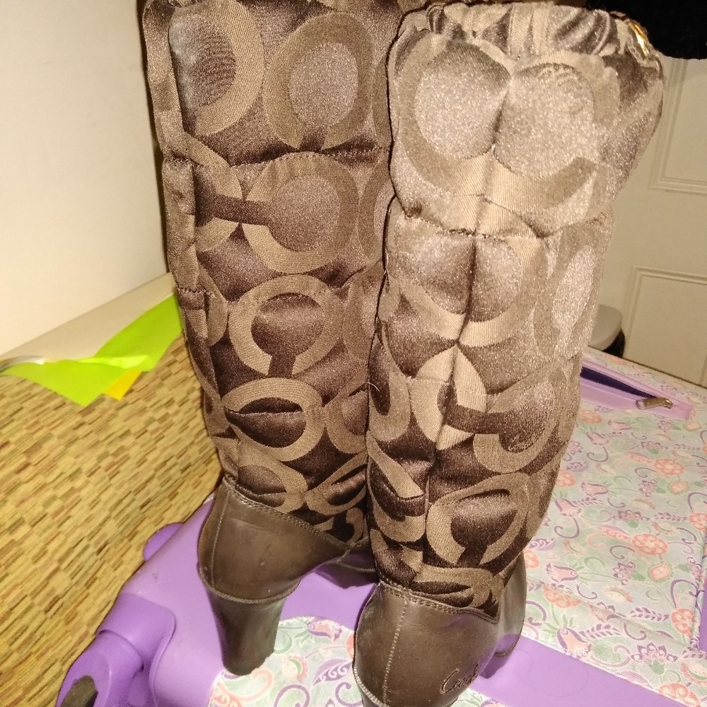 Winter boots